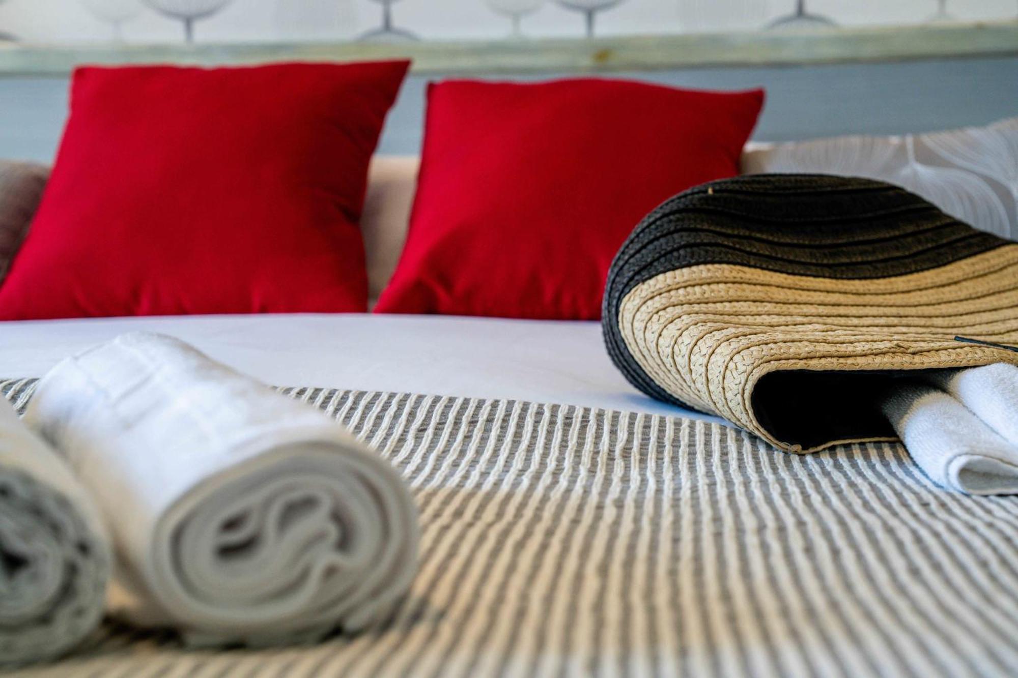 Logis Le Vieux Logis Hotel Lestelle-Bétharram Kültér fotó