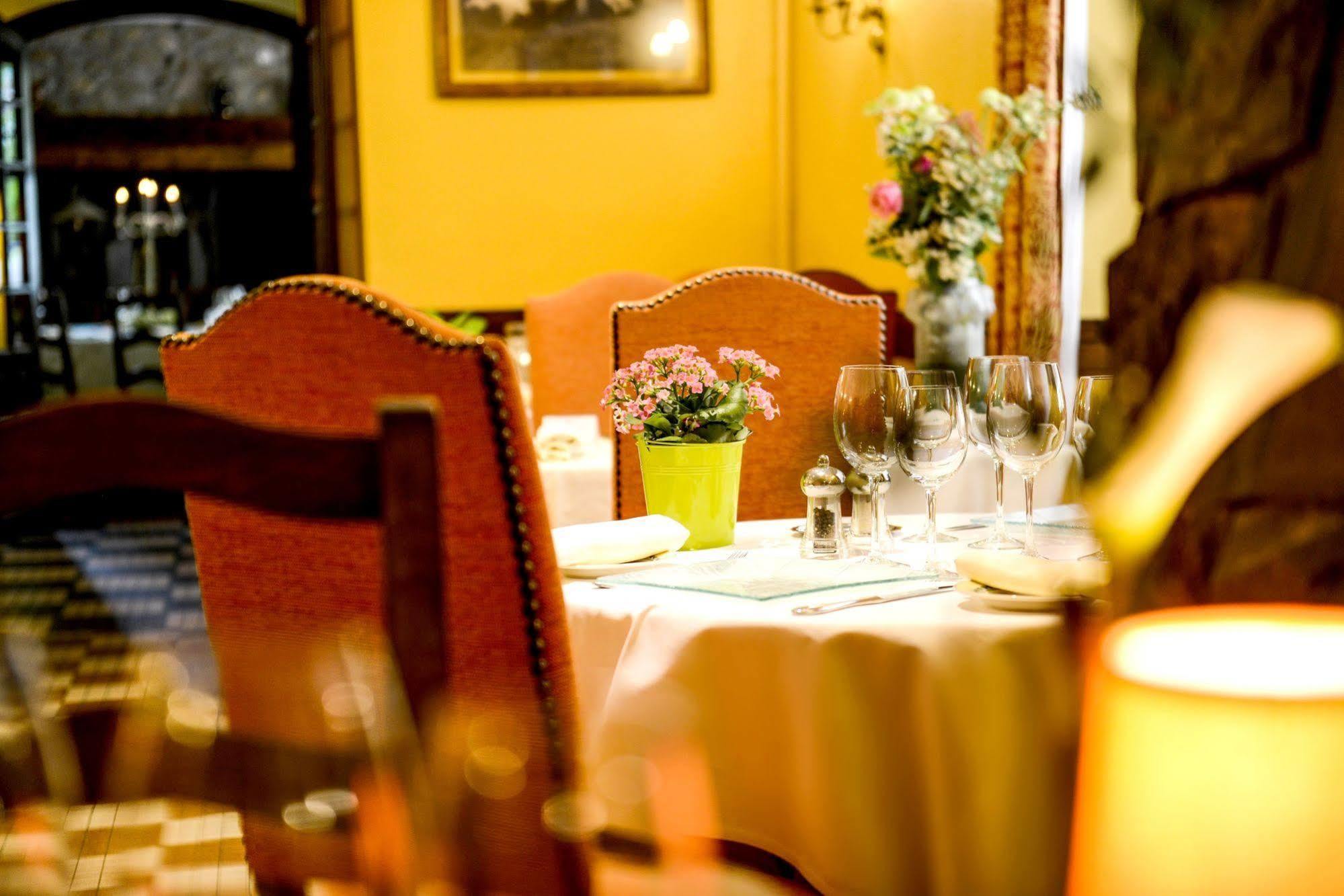 Logis Le Vieux Logis Hotel Lestelle-Bétharram Kültér fotó
